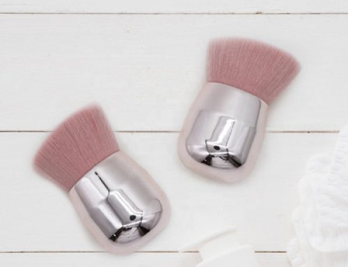 Pink makeup brush kabuki brush